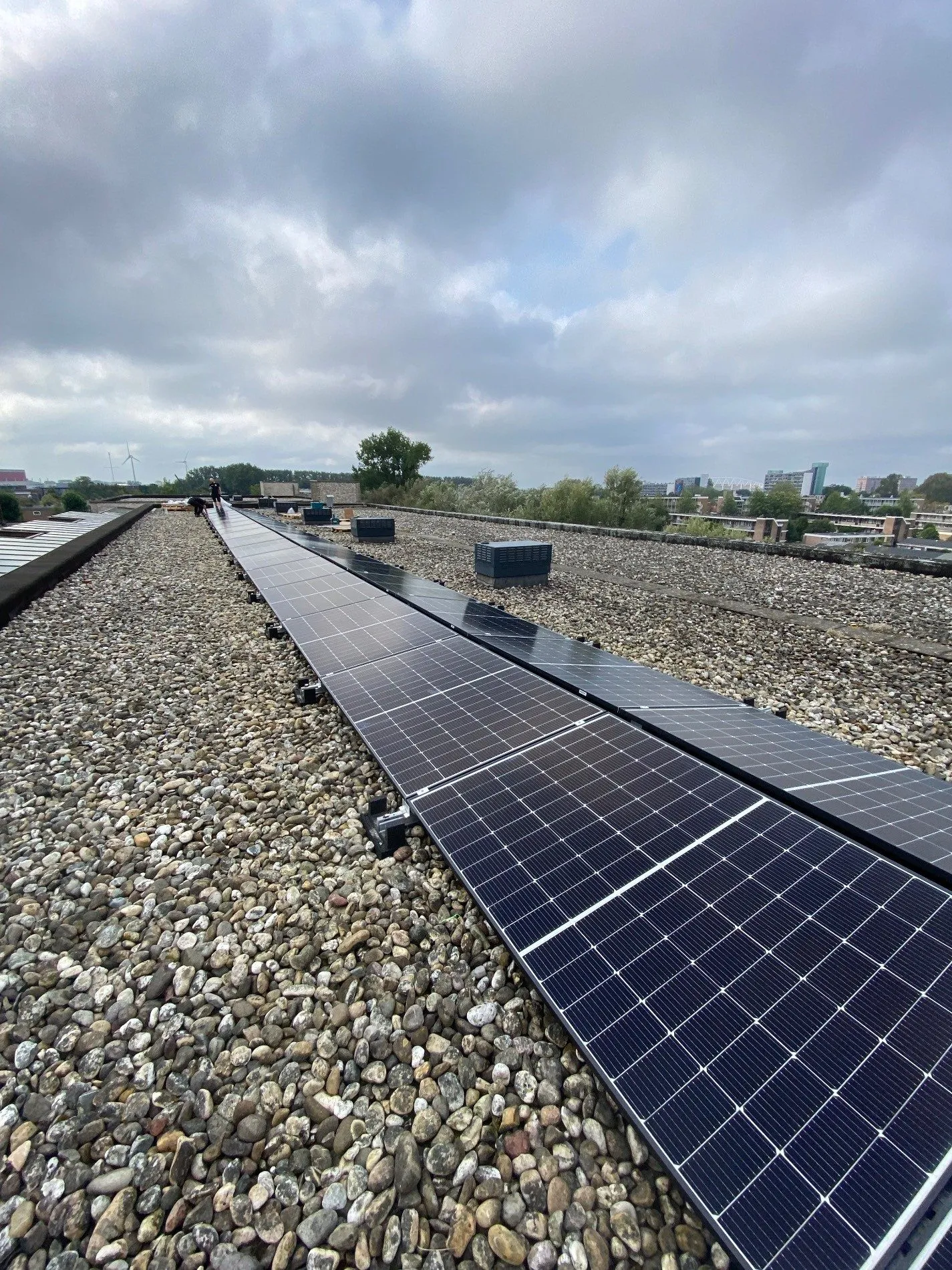 Zonnepanelen op het dak van Tuinderspad — 40 panelen